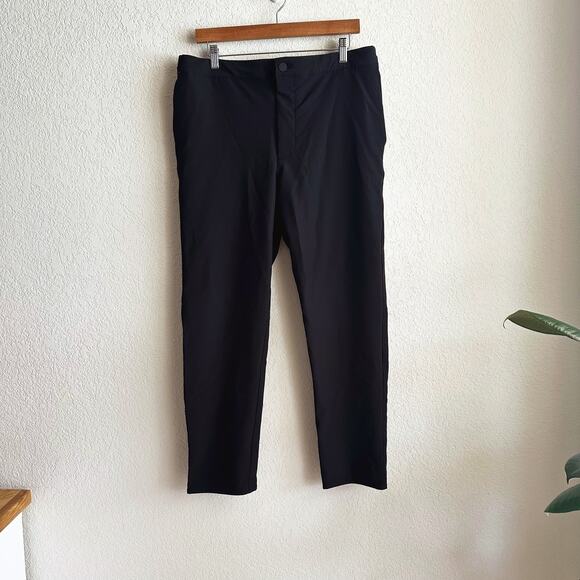 Banana Republic Mens Performance Tapered Pants Size 34X32 Black Golf Travel Slim - Picture 1 of 9